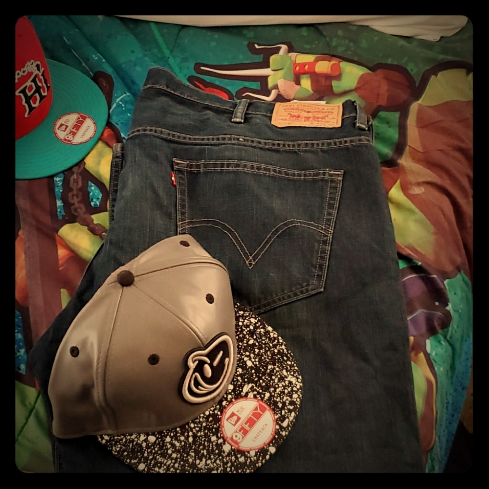 Jeans and hat